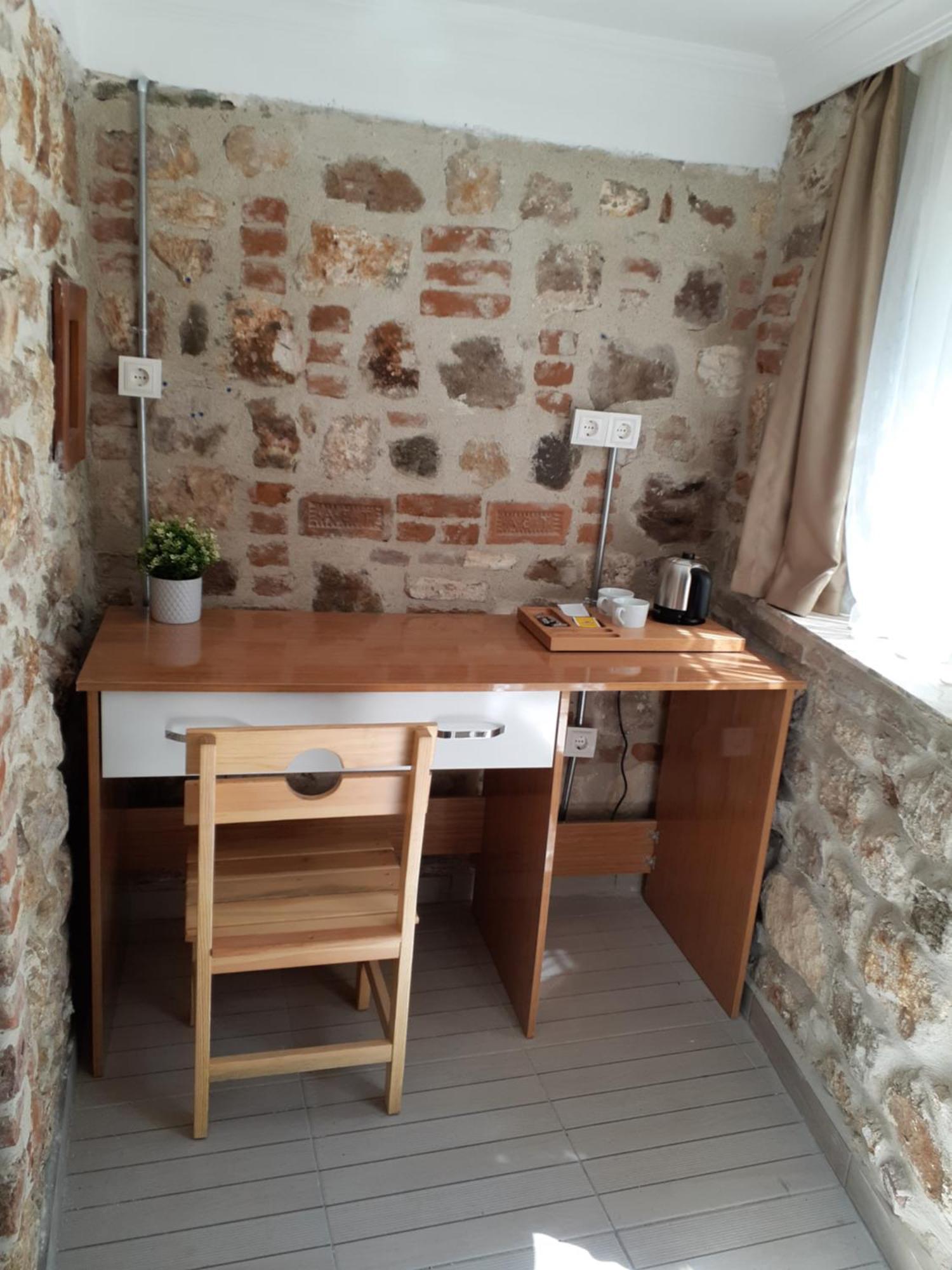 Otelia Pansiyon Ayvalı Buitenkant foto