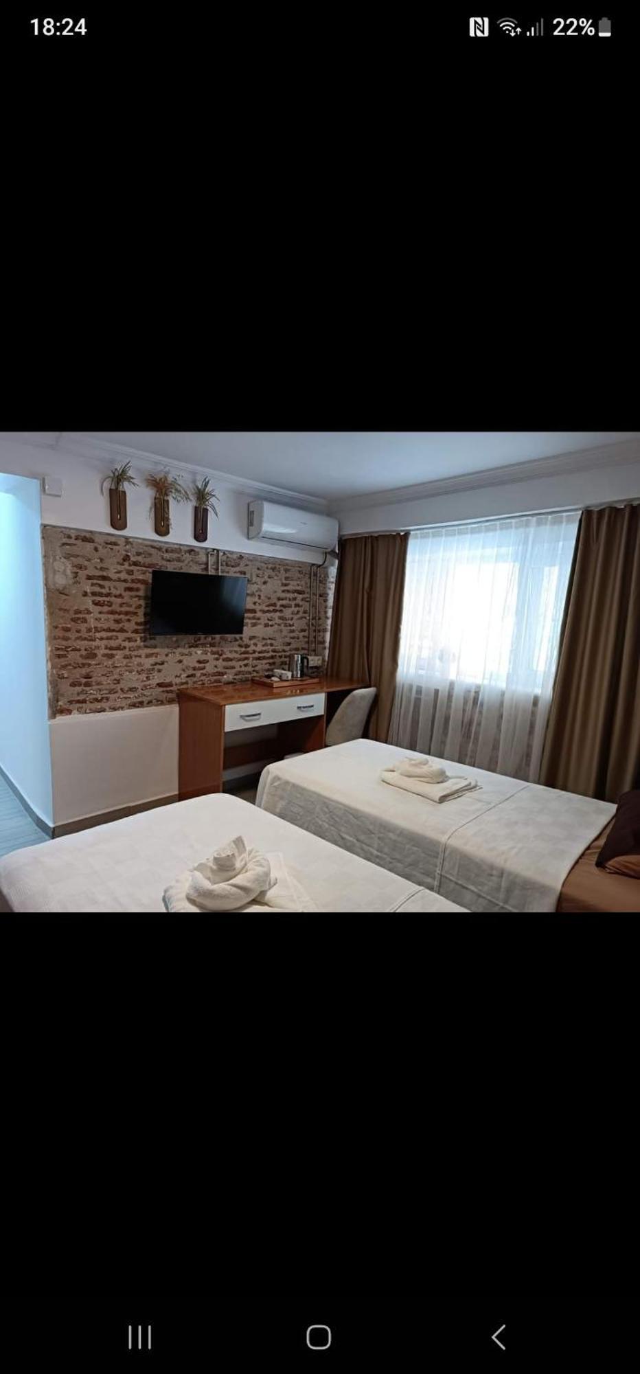 Otelia Pansiyon Ayvalı Buitenkant foto